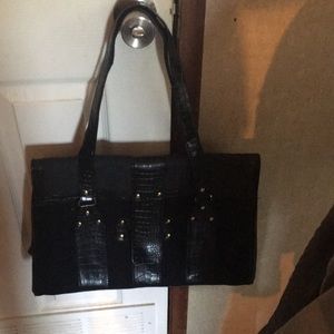Black Elizabeth Arden purse. Never used